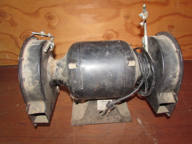Lot Detail 6 1 2 HP VALUE CRAFT BENCH GRINDER