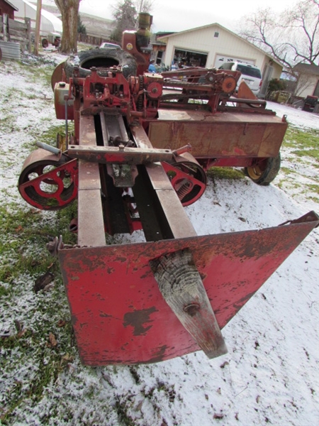 ANTIQUE FERGUSON BALER