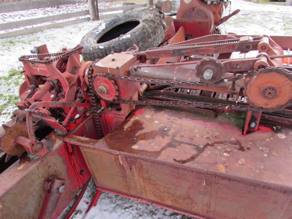 ANTIQUE FERGUSON BALER