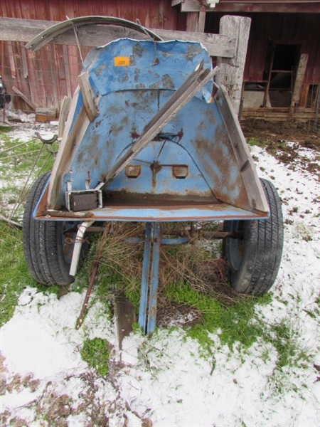 VINTAGE TWIN PADDLE BROAD FERTILIZER SPREADER
