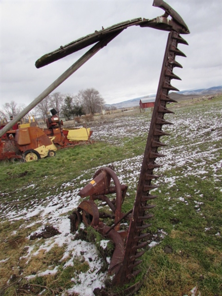 FORD SICKLE MOWER 6' BLADE WITH 3-POINT HITCH