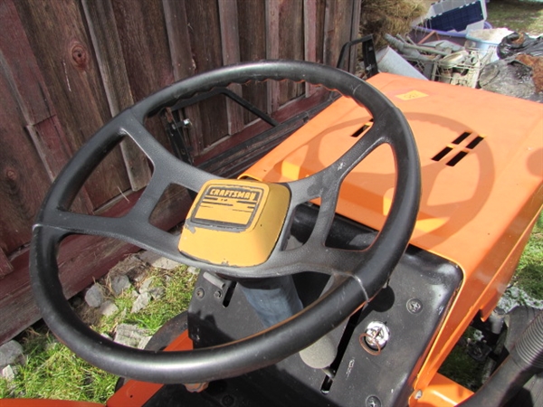 VINTAGE CRAFTSMAN RIDING MOWER THAT MOWS!