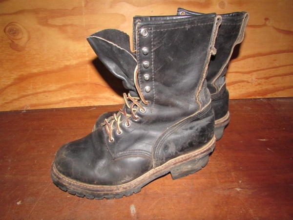 GREAT PAIR OF RED WING LEATHER LOGGING BOOTS
