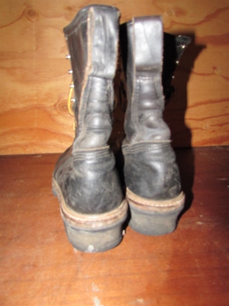 GREAT PAIR OF RED WING LEATHER LOGGING BOOTS
