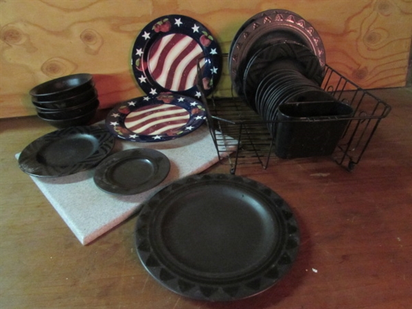 GORGEOUS LOT OF VINTAGE PFALTZGRAFF MIDNIGHT SUN DISHES
+ EXTRAS
