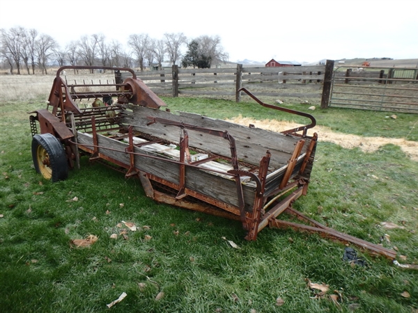 1948 DAVID BRADLEY MANURE SPREADER