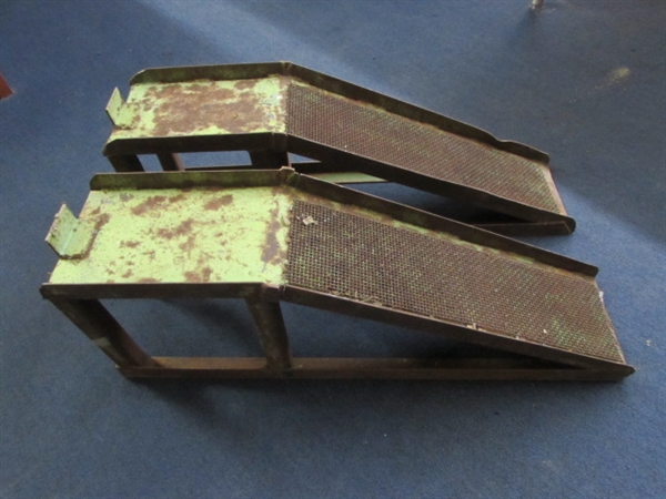HEAVY DUTY TRUCK RAMPS