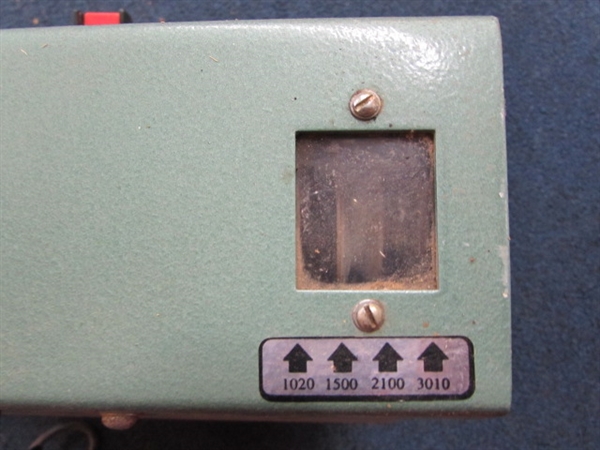 CENTRAL MACHINERY WOOD LATHE