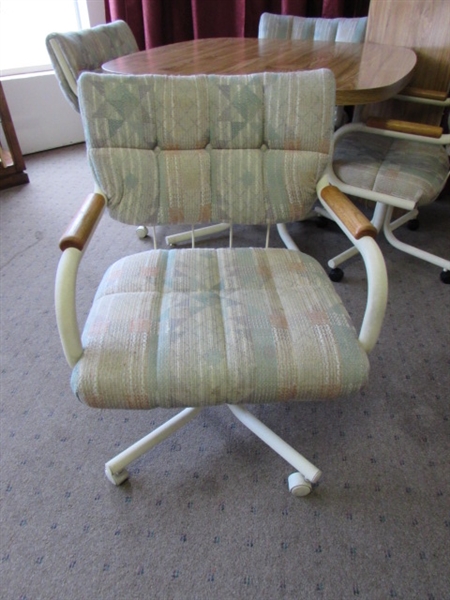 KITCHEN TABLE WITH 4 ROLLING CHAIRS