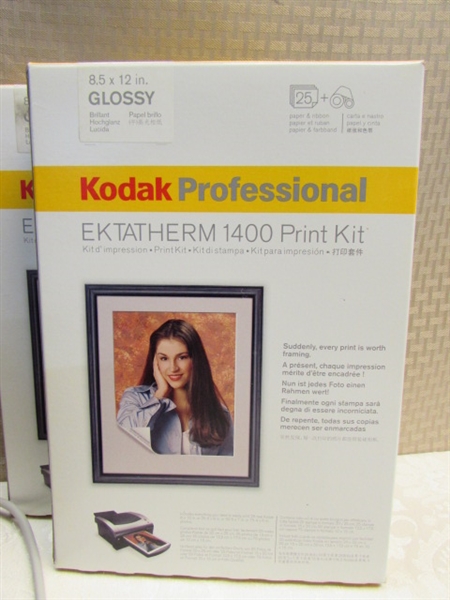 KODAK PROFESSIONAL 1400 DIGITAL PHOTO PRINTER