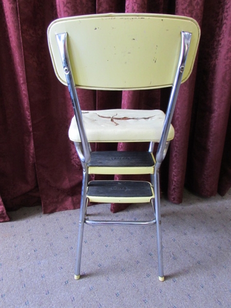 VINTAGE COSCO STOOL-STEP STOOL