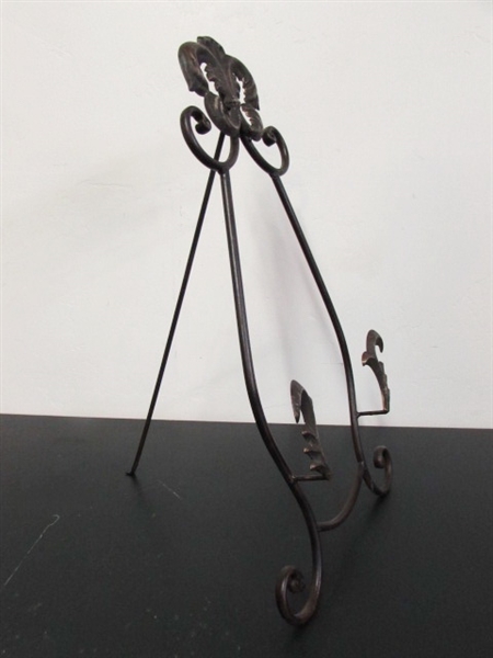 SMALL ORNATE METAL EASEL