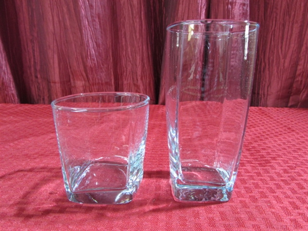 ANCHOR HOCKING BEVERAGE SET