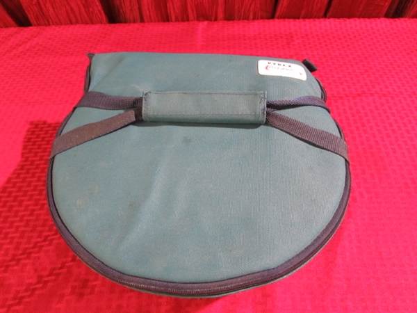 PYREX PORTABLE DISH & CARRIER