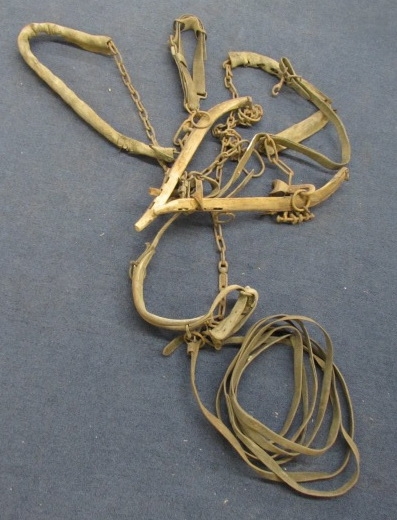 VINTAGE HORSE HARNESS & MORE