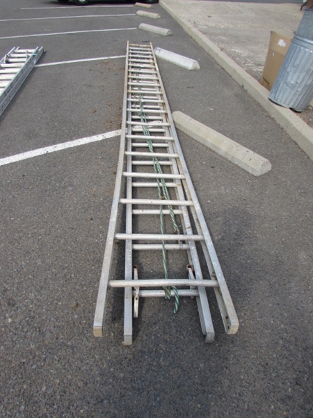 VERY LONG ALUMINUM EXTENSION LADDER