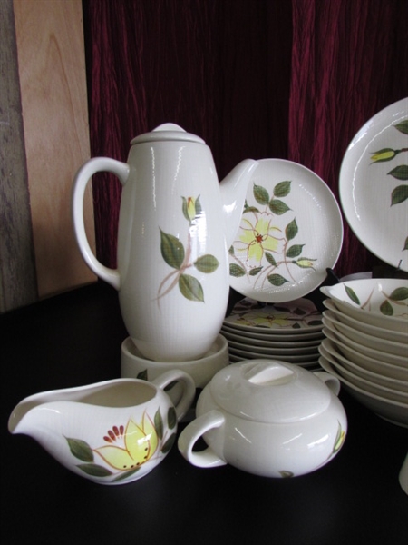 VINTAGE PIXI GOLD CHINA SET