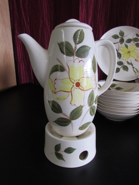 VINTAGE PIXI GOLD CHINA SET