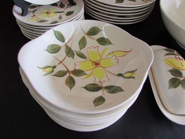 VINTAGE PIXI GOLD CHINA SET