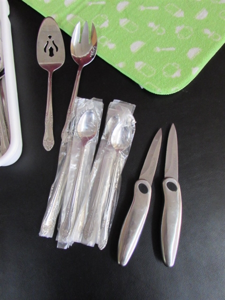 GINSU KNIFE SET & FLATWARE