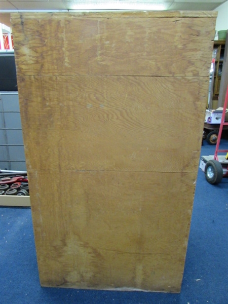 LARGE CHEST OF DRAWERS FOR THE SHOP OR GARAGE