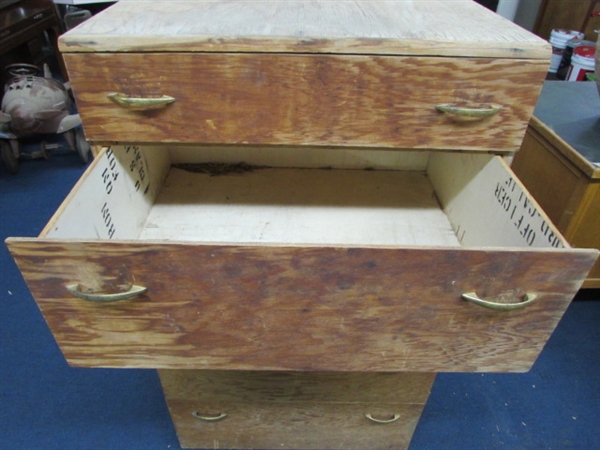 LARGE CHEST OF DRAWERS FOR THE SHOP OR GARAGE