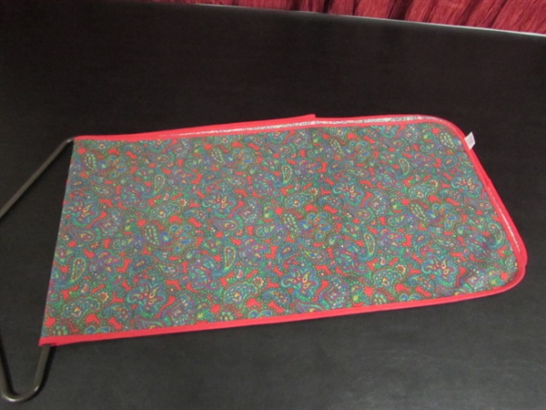 TABLE RUNNERS AND TABLECLOTHS
