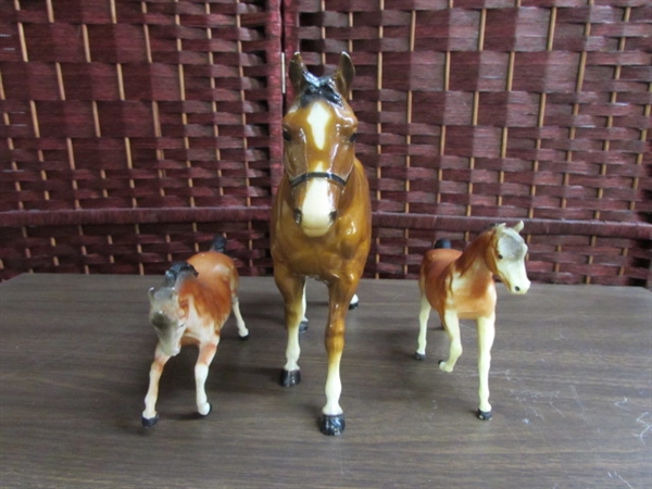BREYER HORSE