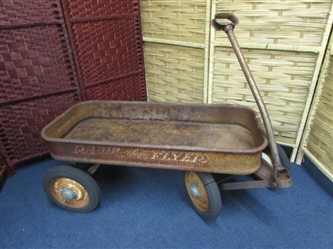 VINTAGE RADIO FLYER WAGON