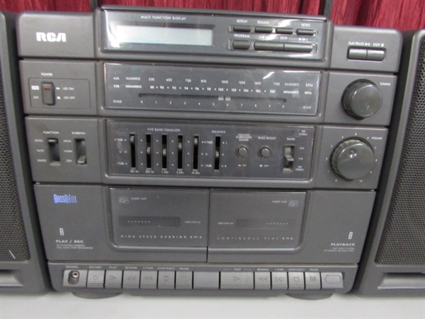 RCA AM/FM RADIO, CASSETTE,CD PLAYER