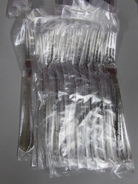 GORHAM STAINLESS FLATWARE