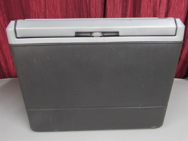 COLEMAN 12 VOLT COOLER & PORTABLE STOVE