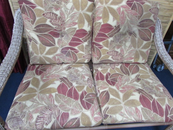 PATIO LOVE SEAT AND TABLE