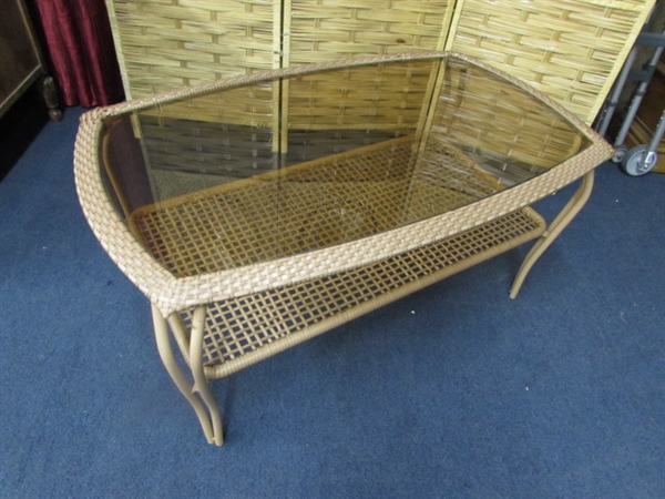 PATIO LOVE SEAT AND TABLE