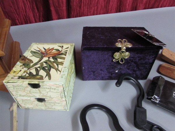 BINS, BOXES, & PRETTY THINGS