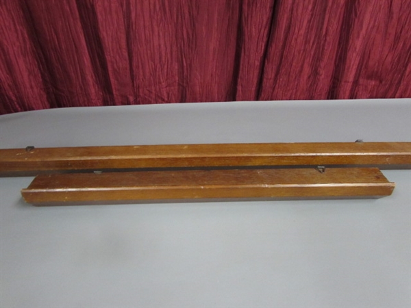 KNICK KNACK SHELVES