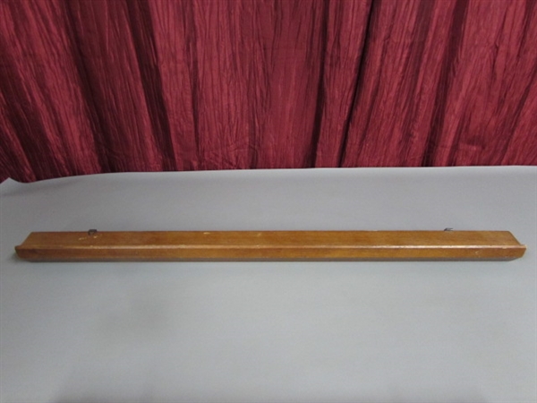 KNICK KNACK SHELVES