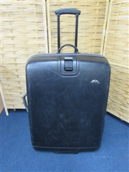 LARGE SAMSONITE SUITCASE