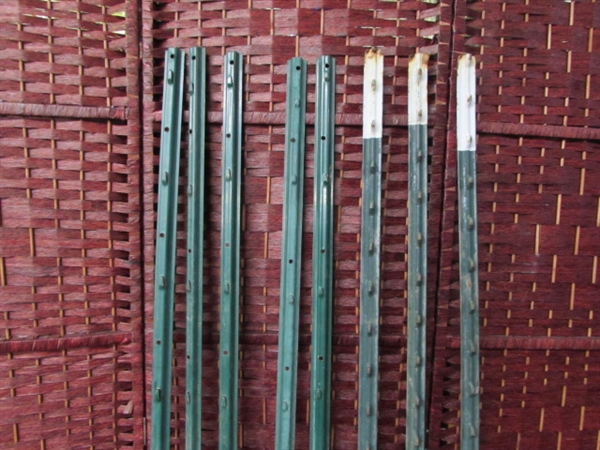 METAL FENCE POSTS AND CROW BAR