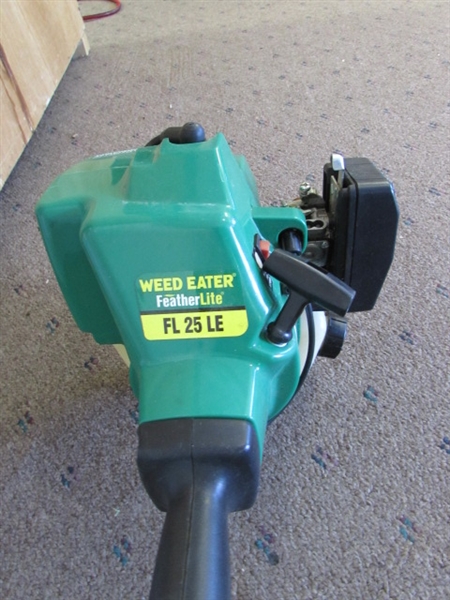 LIKE NEW WEED EATER STRING TRIMMER