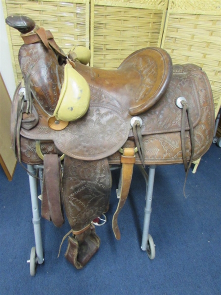 LEE ROBINSON SADDLE