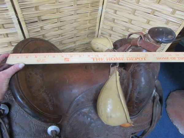 LEE ROBINSON SADDLE