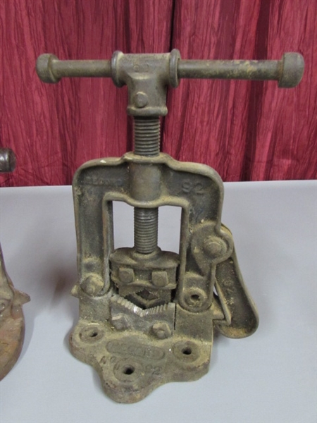 TWO PIPE VISES & OUTDOOR SHOWER?