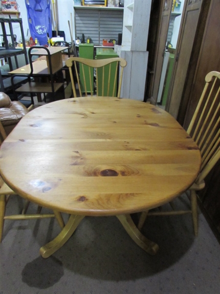 AMISH MADE DINING TABLE & 4 CHAIRS