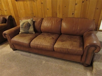 FLEXSTEEL LEATHER COUCH