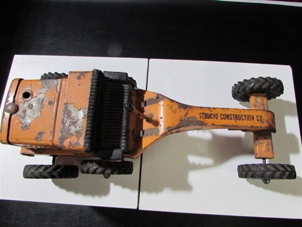 VINTAGE METAL TOY GRADER