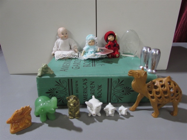 MINIATURE COLLECTIBLES & FIGURINES