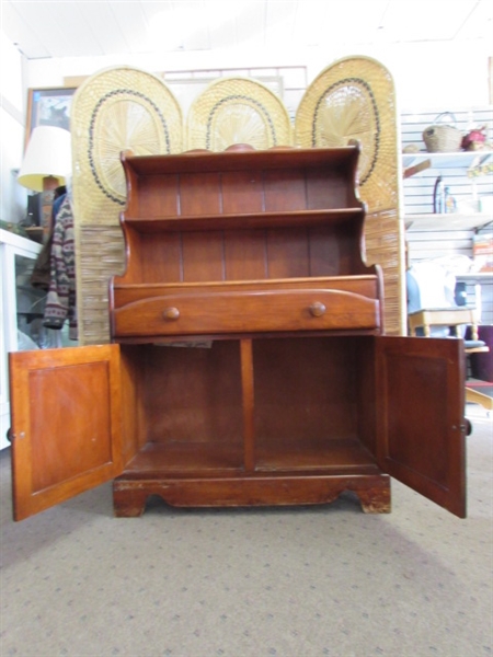 SMALL WOOD HUTCH