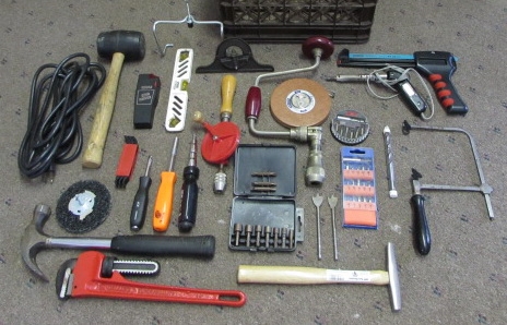 SMALL HAND TOOLS