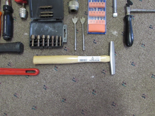 SMALL HAND TOOLS